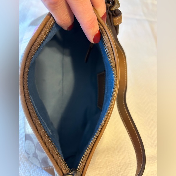 COACH patchwork purse - Picture 5 of 8